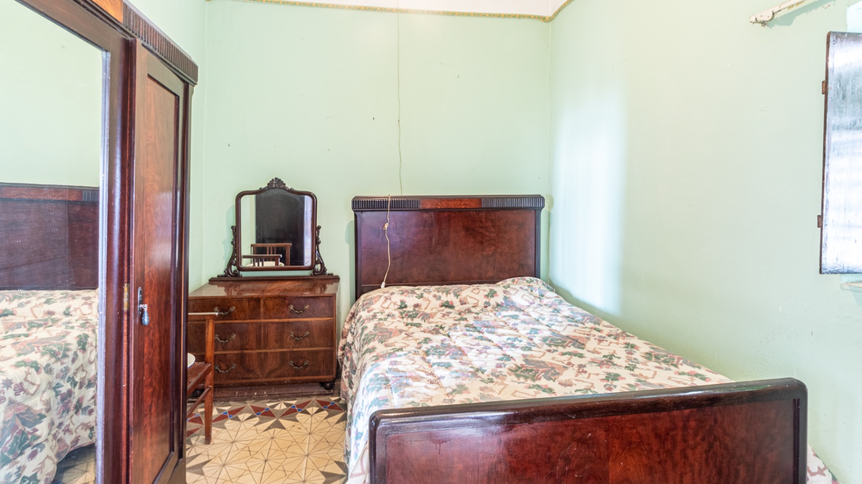 IMG_9842-HDR-3331-C