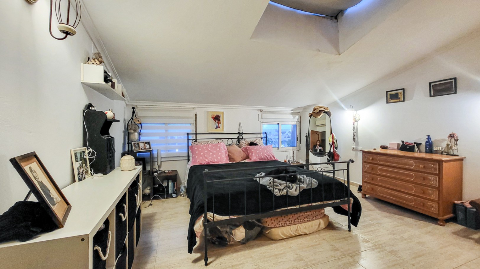 20251030_180949-3348-C