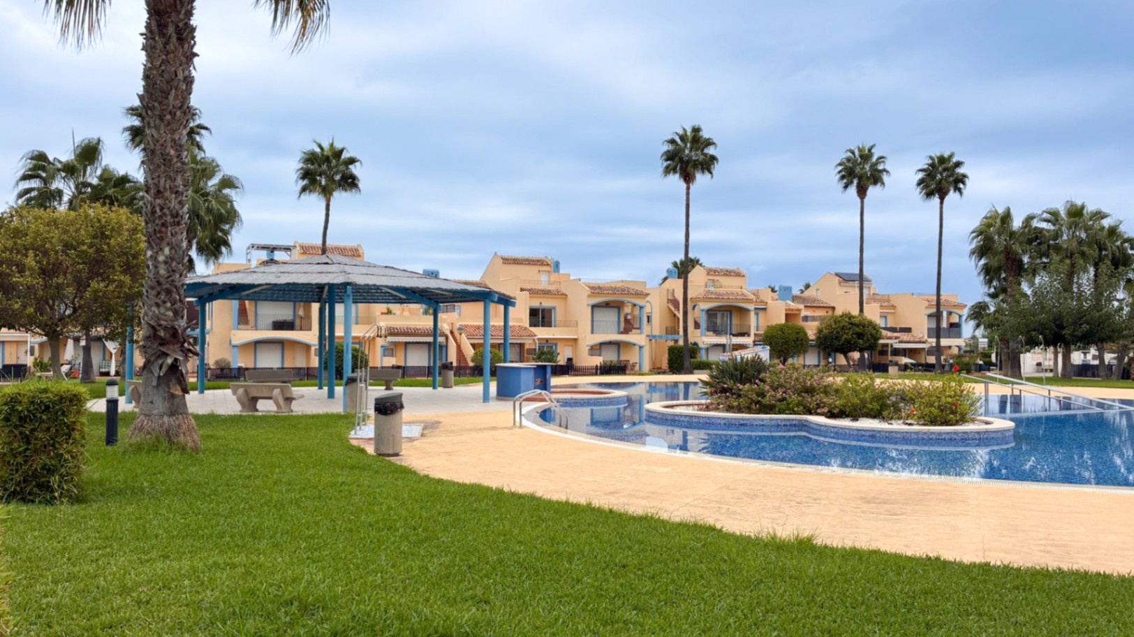 IMG-20251008-WA0005-3376-C