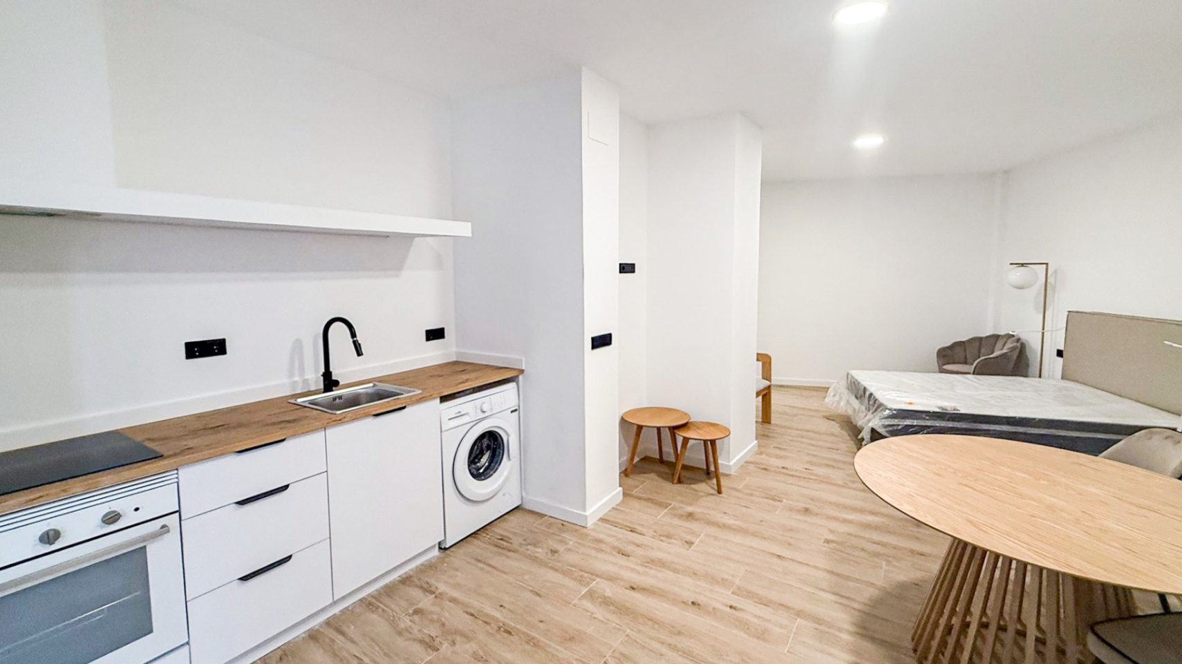 WhatsAppImage2025-11-27at15.14.012-3379-C