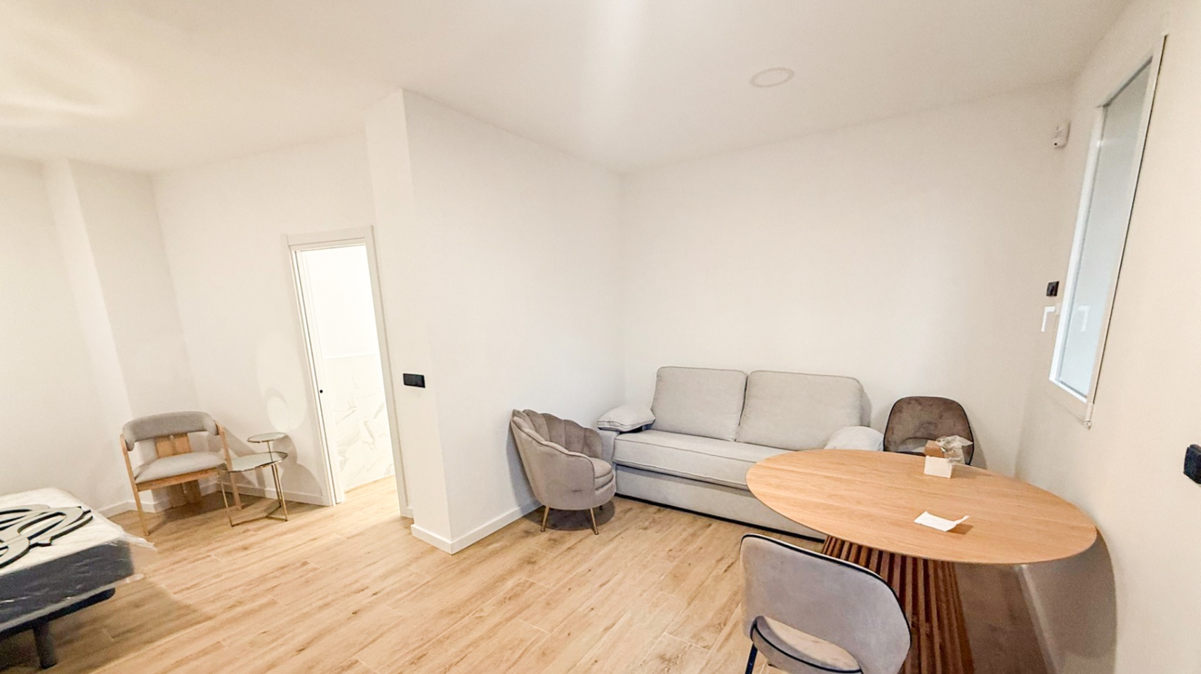 WhatsAppImage2025-11-27at15.14.023-3379-C